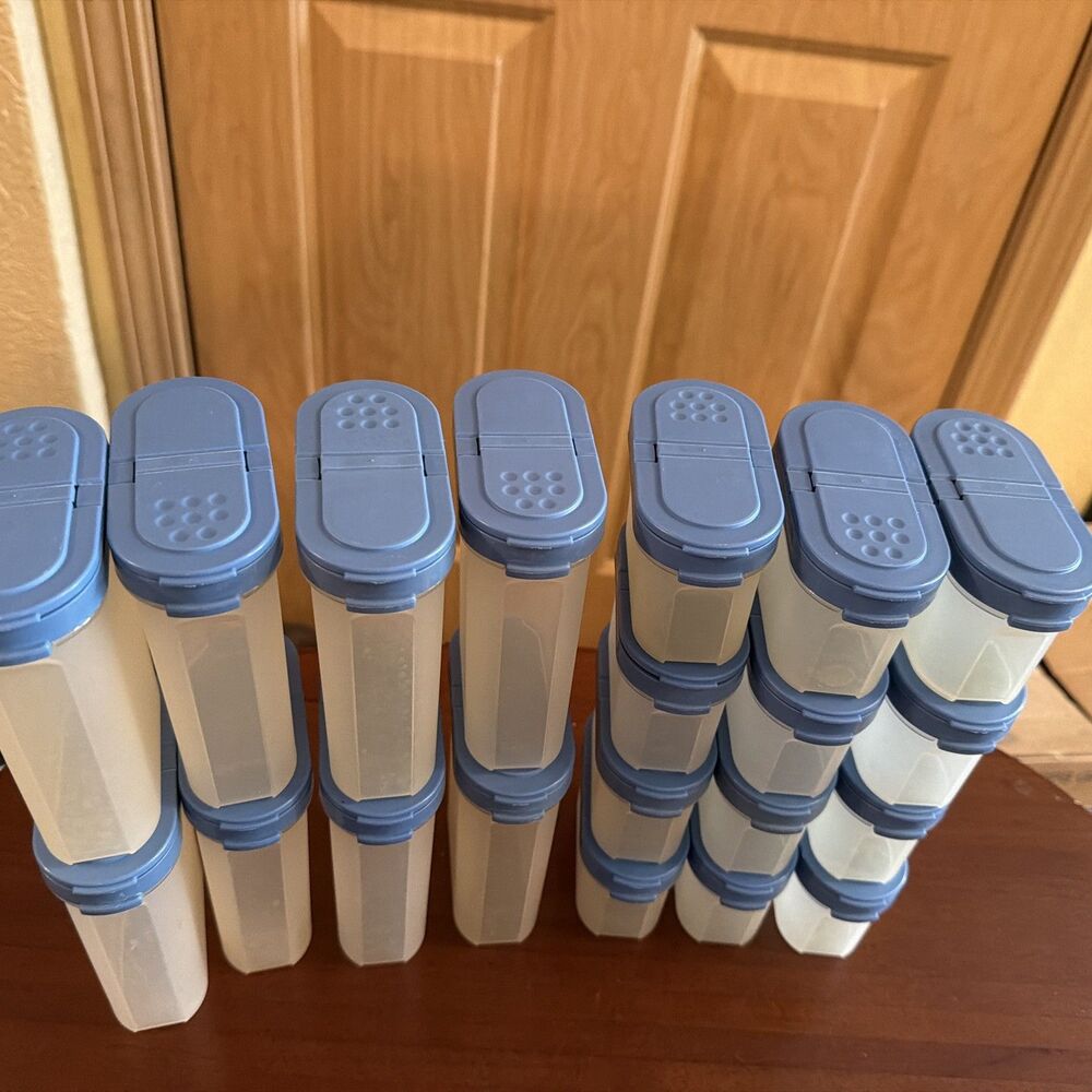 Tupperware Vintage Classic Blue Modular Mates Spice Shaker Containers Set of 20! - Picture 3 of 13